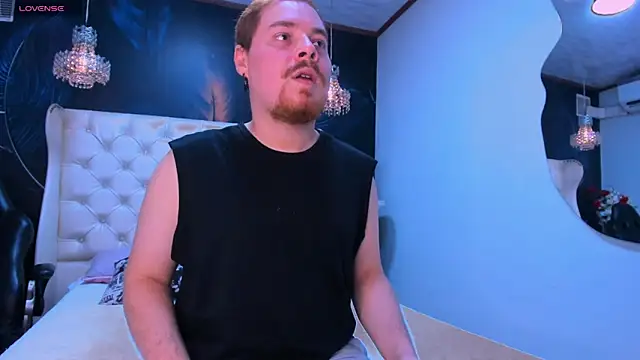 GingerHott  online show from 05/08/26, 02:39