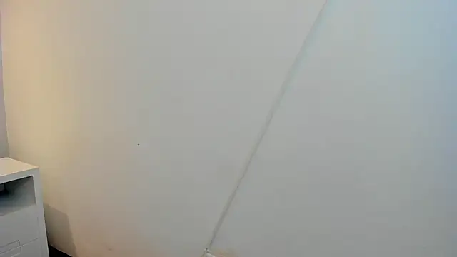 Snapshot of Anny_bakers_ chatting on 06/27/26, 11:26 Anny bakers online show from 06/27/26, 11:26