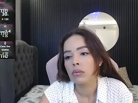 naomis 36 online show from 06/02/26, 01:57