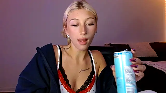 Itsirelandbby online show from 05/08/26, 06:13