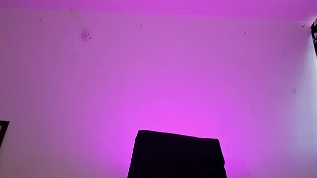 Sophiie dreams online show from 05/06/26, 03:06
