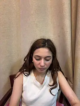 Snapshot of Lilywant chatting on 05/27/26, 04:48 Lilywant online show from 05/27/26, 04:48