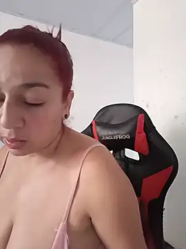 Tumilf online show from 06/16/26, 04:42