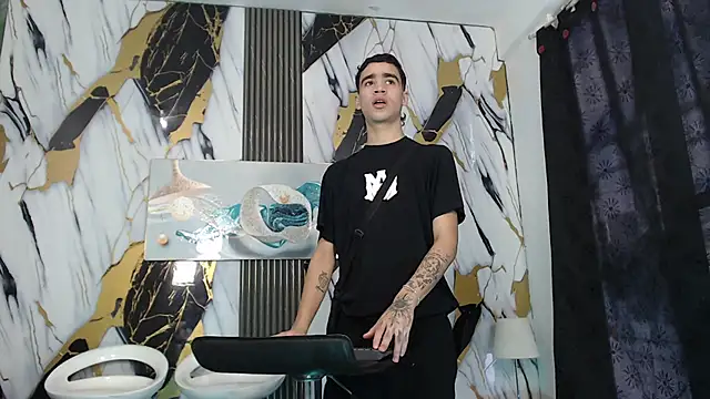 TWINKS BOYSX online show from 05/27/26, 01:30