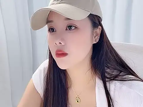 Snapshot of Qingqing19 chatting on 05/31/26, 02:42 Qingqing19 online show from 05/31/26, 02:42
