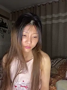 honeypeach666 online show from 05/06/26, 02:22