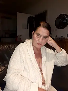 Velvet-Milf online show from 06/14/26, 07:16