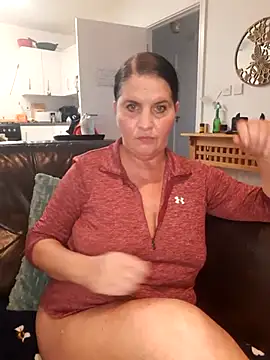 Velvet-Milf online show from 06/19/26, 04:00