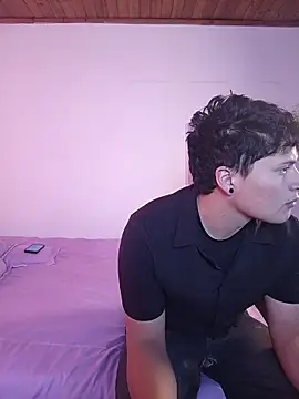 Wildseductor1 online show from 08/02/26, 06:39