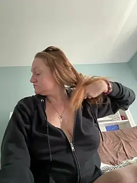 Kellilyn10 online show from 06/09/26, 03:34