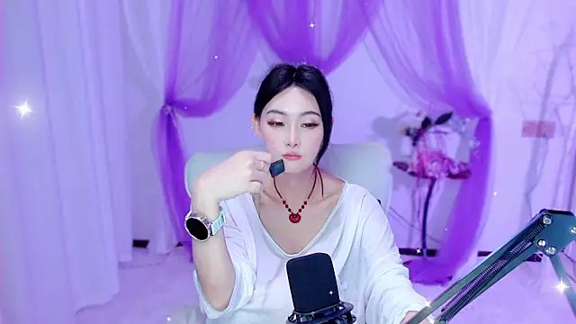 Tili Lucky online show from 05/14/26, 12:56