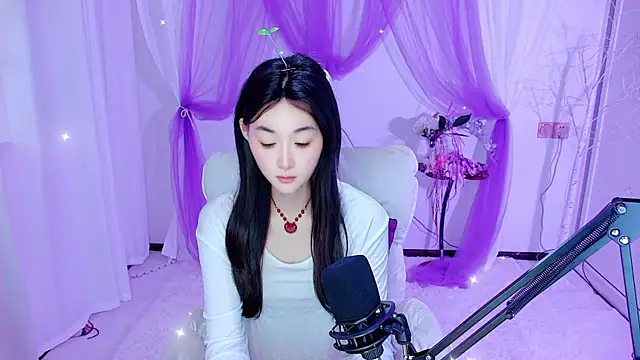 Tili Lucky online show from 06/06/26, 01:11