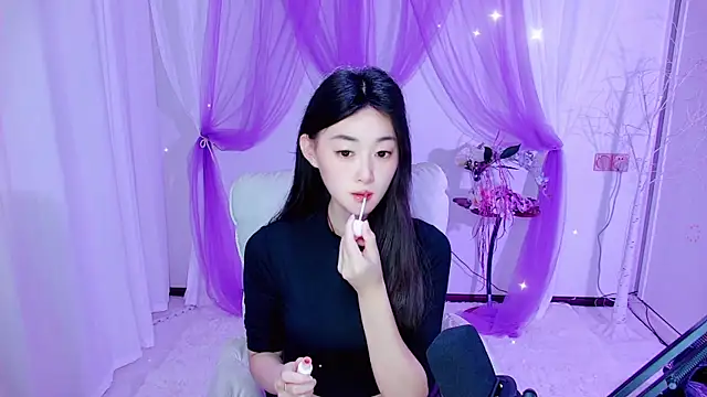 Tili Lucky online show from 06/08/26, 01:28