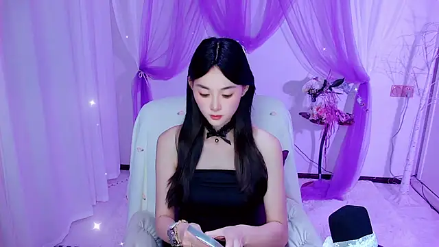 Snapshot of Tili_Lucky chatting on 06/25/26, 11:15 Tili Lucky online show from 06/25/26, 11:15