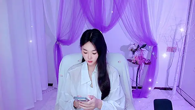 Snapshot of Tili_Lucky chatting on 06/29/26, 01:23 Tili Lucky online show from 06/29/26, 01:23