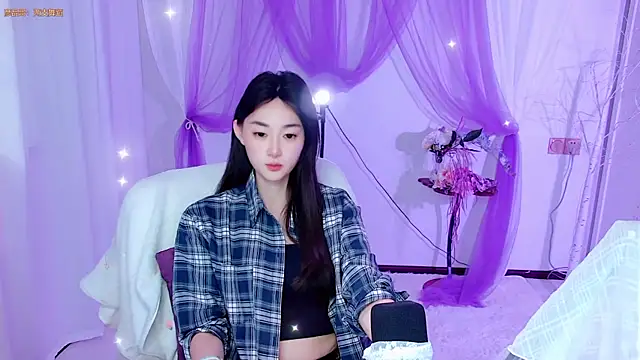 Snapshot of Tili_Lucky chatting on 07/01/26, 01:18 Tili Lucky online show from 07/01/26, 01:18
