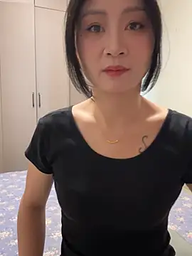 Snapshot of huihui_520 chatting on 07/05/26, 02:51 huihui 520 online show from 07/05/26, 02:51