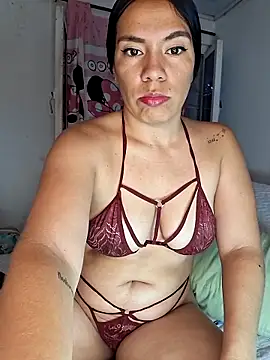 ZoeMorettii online show from 06/10/26, 11:53