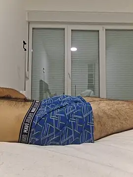 Snapshot of kurdishboy69 chatting on 06/12/26, 10:52 kurdishboy69 online show from 06/12/26, 10:52