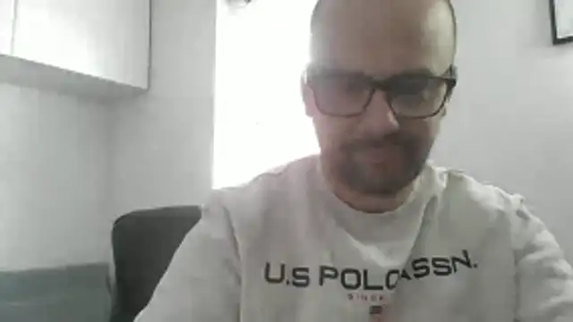 NakedAndrewHot online show from 05/15/26, 12:56
