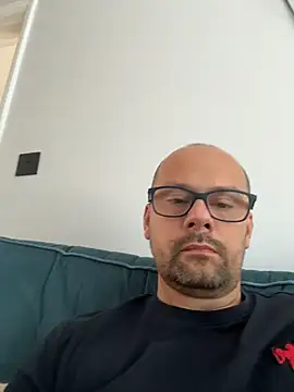 NakedAndrewHot online show from 06/21/26, 03:47