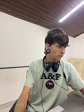 Astarotth   online show from 05/08/26, 04:12