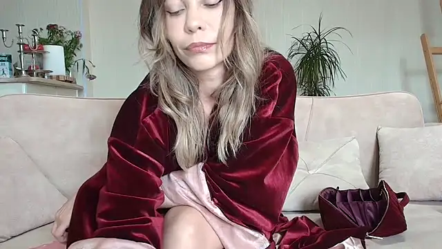 Snapshot of Gargona1 chatting on 05/16/26, 11:53 Gargona1 online show from 05/16/26, 11:53
