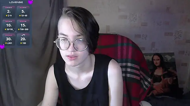 Snapshot of Alessa_Kiss chatting on 06/26/26, 01:26 Alessa Kiss online show from 06/26/26, 01:26