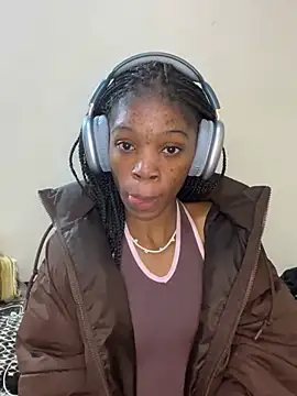 PetiteBarbie 05 online show from 07/18/26, 06:06