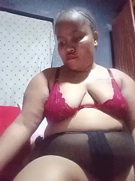 Snapshot of ChubbyMidgetxxx19 chatting on 05/25/26, 04:24 ChubbyMidgetxxx19 online show from 05/25/26, 04:24