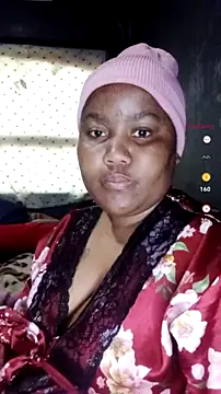 Snapshot of ChubbyMidgetxxx19 chatting on 07/09/26, 05:55 ChubbyMidgetxxx19 online show from 07/09/26, 05:55