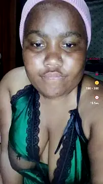 Snapshot of ChubbyMidgetxxx19 chatting on 07/09/26, 06:01 ChubbyMidgetxxx19 online show from 07/09/26, 06:01