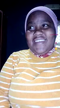 Snapshot of ChubbyMidgetxxx19 chatting on 07/18/26, 06:17 ChubbyMidgetxxx19 online show from 07/18/26, 06:17