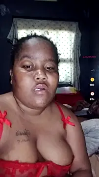 Snapshot of ChubbyMidgetxxx19 chatting on 07/19/26, 01:48 ChubbyMidgetxxx19 online show from 07/19/26, 01:48