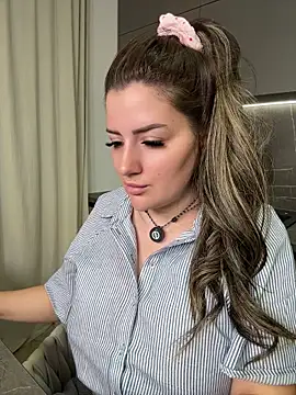 SophiePale online show from 04/25/26, 05:21