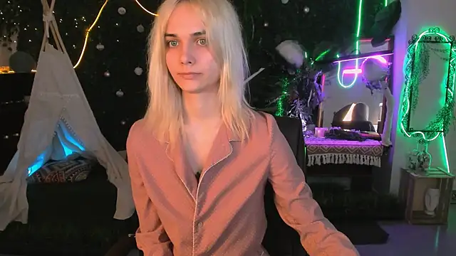 DanaWint online show from 05/09/26, 09:03