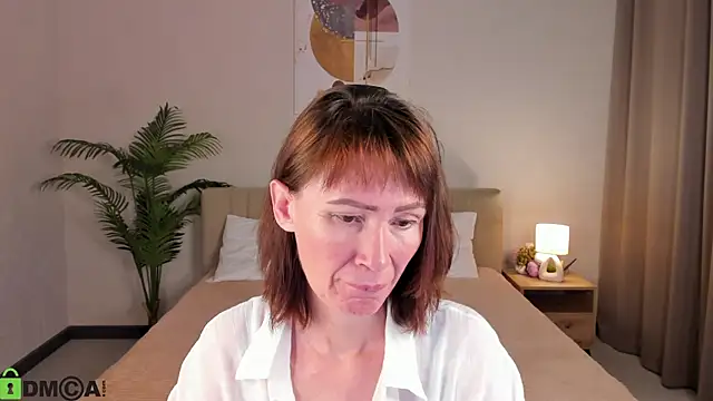 gracekellyyy online show from 05/22/26, 04:08