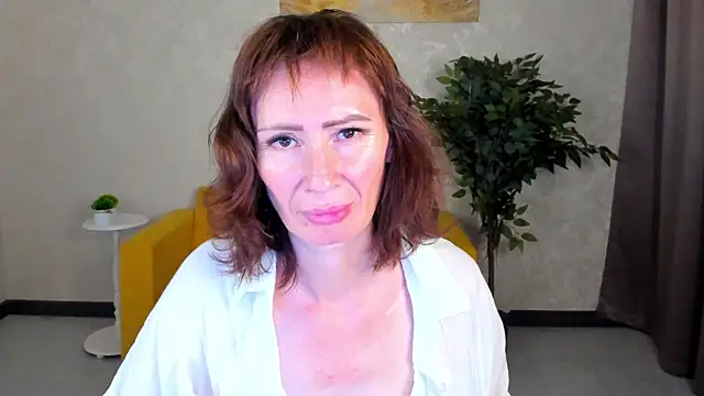 gracekellyyy online show from 06/11/26, 04:05