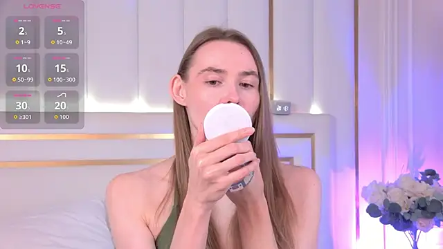 LillianYoung online show from 05/27/26, 09:17