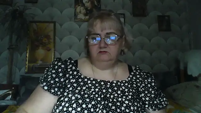 MarinaFarina53 online show from 06/23/26, 05:16