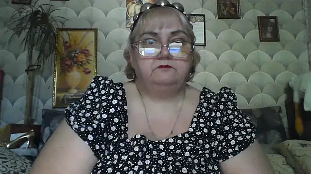 MarinaFarina53 online show from 06/25/26, 05:12