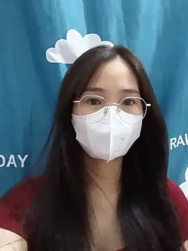 -Hena- online show from 05/27/26, 07:22