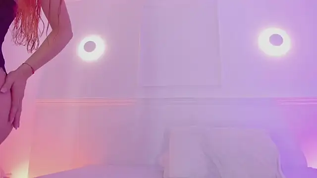  lovelymia  online show from 06/18/26, 11:47