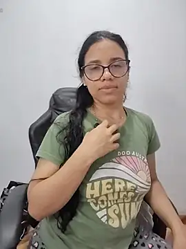 alanahot94 online show from 05/31/26, 01:36