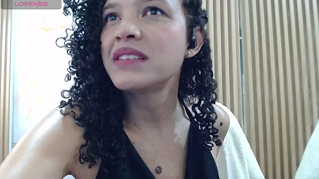 Snapshot of Jazlin_Sg chatting on 06/09/26, 01:34 Jazlin Sg online show from 06/09/26, 01:34