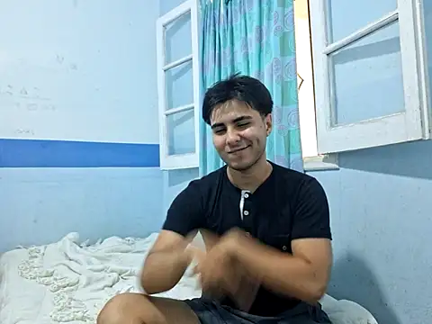 Alejandro026  online show from 05/08/26, 10:15