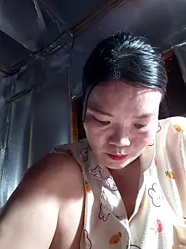 Snapshot of -Trici- chatting on 06/09/26, 08:48 -Trici- online show from 06/09/26, 08:48