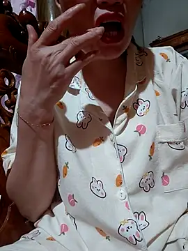 -Trici- online show from 07/26/26, 12:01