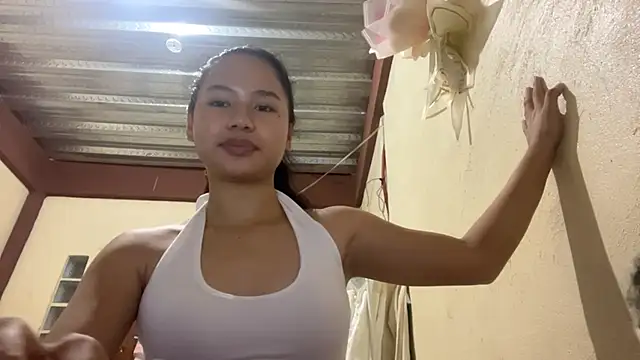 ThedaSchuner online show from 05/11/26, 04:04