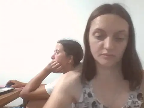 Kimmy Webb online show from 06/26/26, 05:50